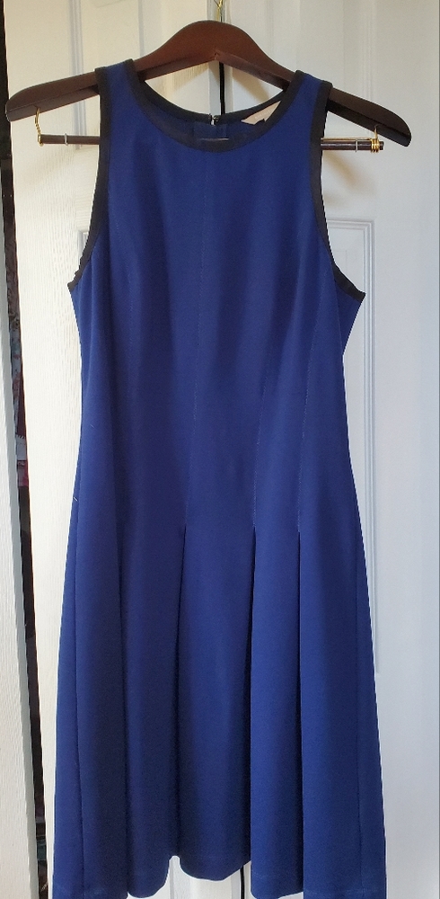 Banana Republic vibrant blue dress 👗